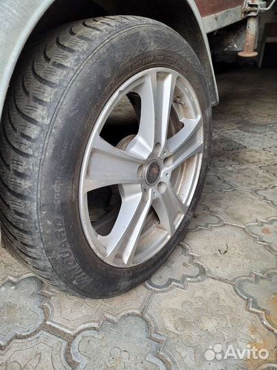 Bridgestone Blizzak LM-30 205/55 R16