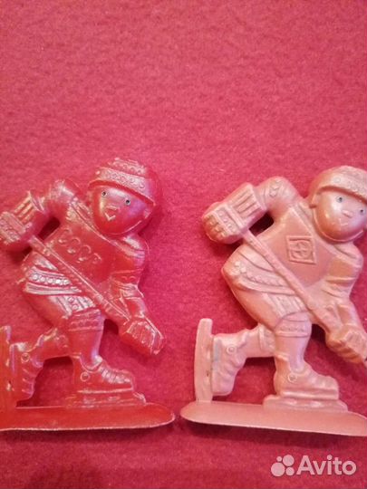 Советские пластмассовые хоккеисты