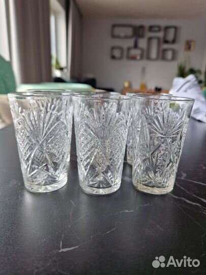 Хрустальные рюмки