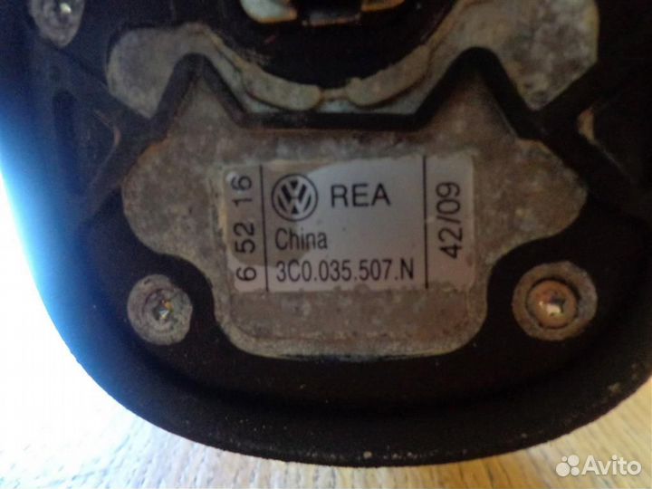 Антенна VW Passat B6