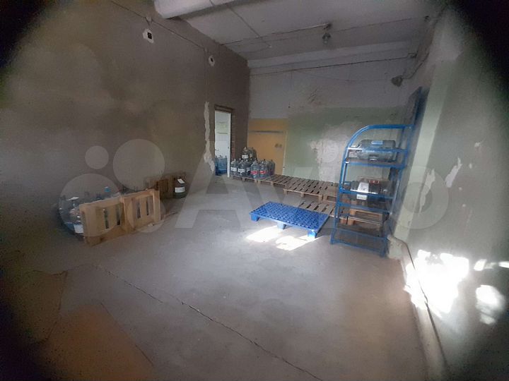 Произв.- складск. отаплив. помещение S 105 м²