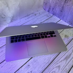 Macbook air (SSD M2, core i5) Отличное состояние