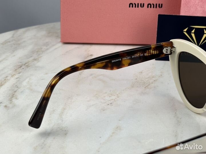 Очки Miu Miu