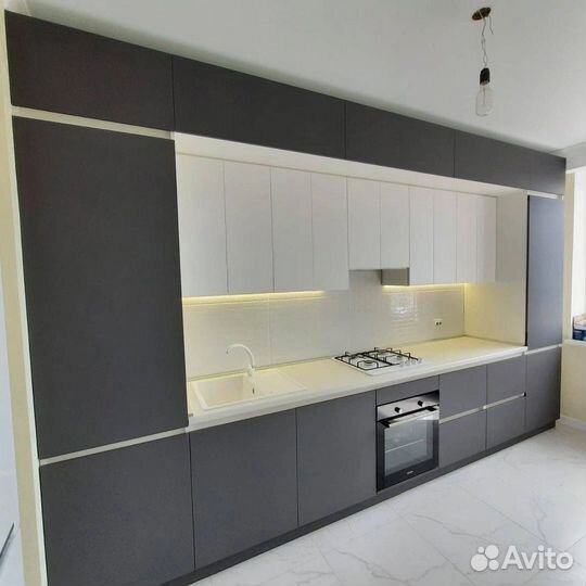 Кухня в современном стиле