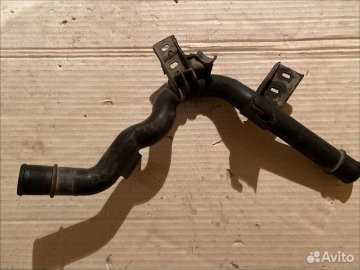 Трубка системы охлаждения Peugeot Partner