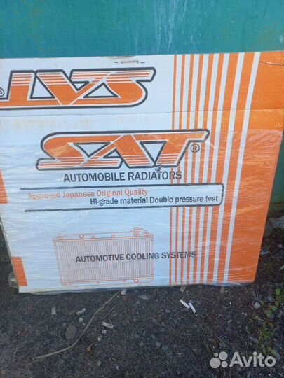 Радиатор тойота авенсис 1 т220