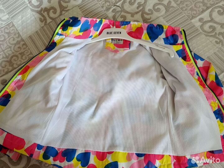 Ветровка для девочки