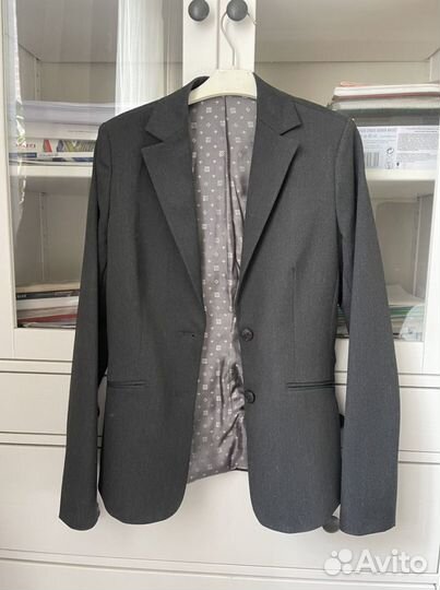 Пиджак на мальчика 164