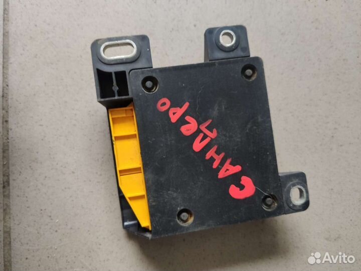 Блок управления AIR BAG Renault Sandero 09-14г.в