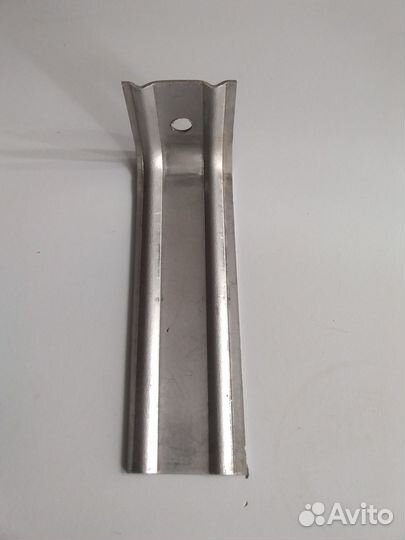 Кронштейн для фасада