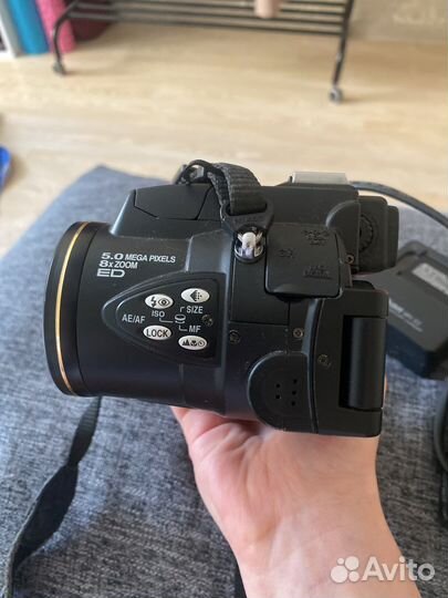 Ретро Фотоаппарат (Nikon coolpix 5700 )