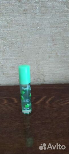 Бальзам для губ увлажняющий блеск масло