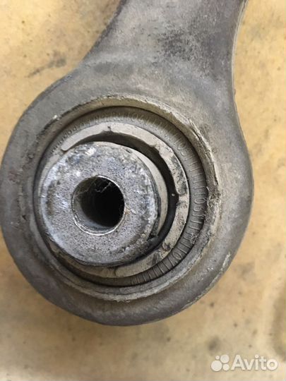 Рычаг подвески Volkswagen Phaeton (2273)