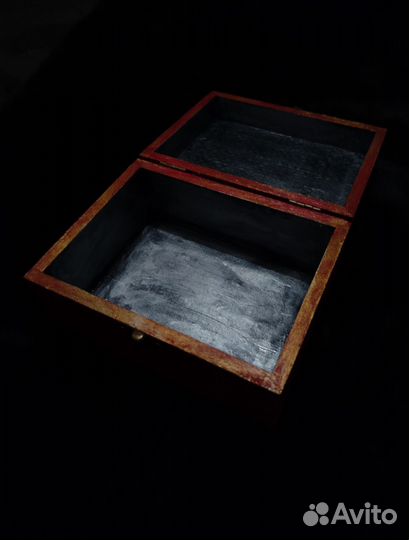 Деревянная шкатулка для украшений