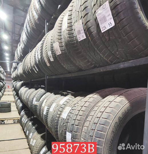 Michelin X-Ice 3 245/45 R19 102Y