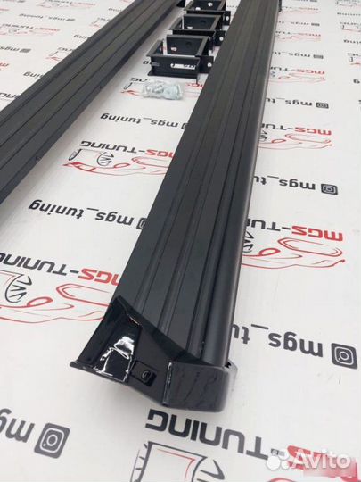 Пороги (Подножки) на Mercedes G-Class W463 Black