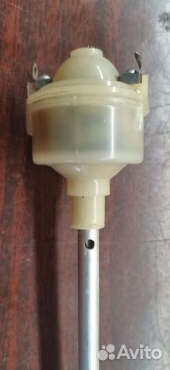 Лодочный игрушечный моторчик