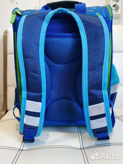 Школьный рюкзак