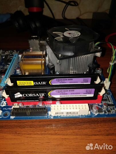 Материнская плата 775 с процессором и памятью