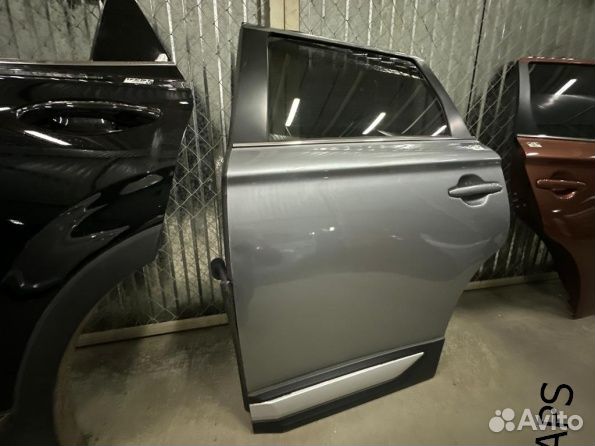 Дверь задняя левая Митсубиси Аутлендер 3 GF