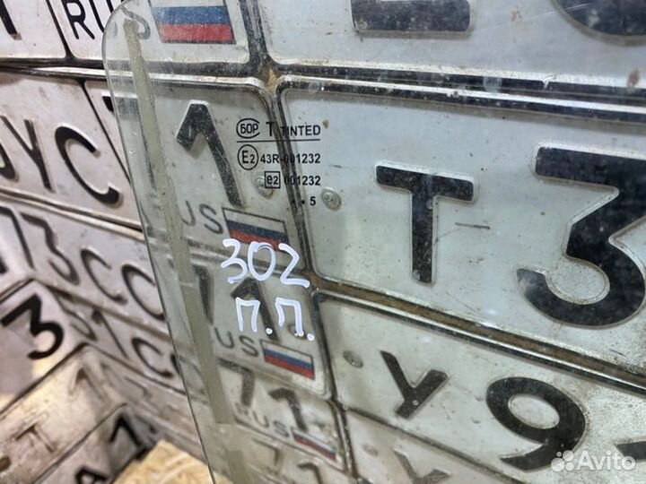 Стекло двери переднее Chevrolet Niva 2005