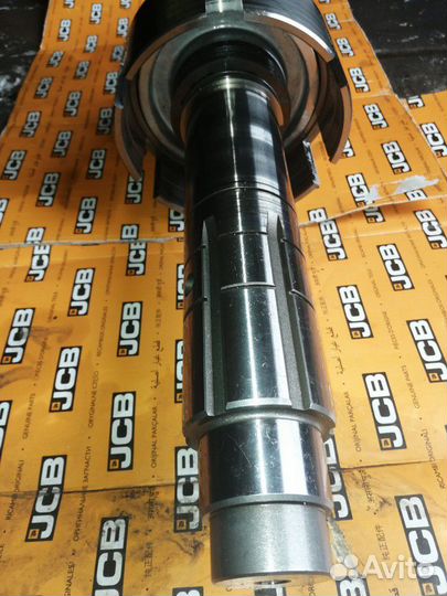 Вал кпп case magnum