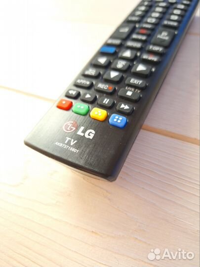 Оригинальный пульт для телевизора LG AKB73715601бу