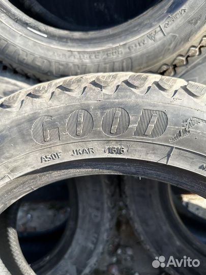 Goodyear Ultragrip Ice Arctic 205/55 R16 91