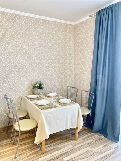 2-к. квартира, 56 м², 7/17 эт.