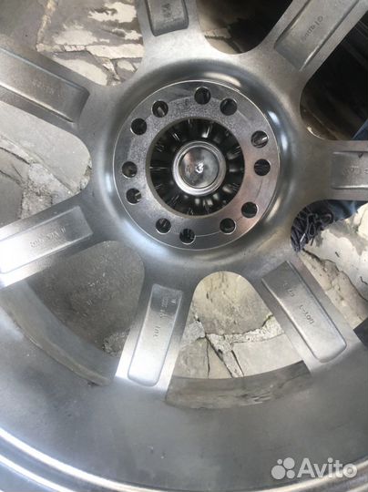 Диск литой радиус 22. на американцев