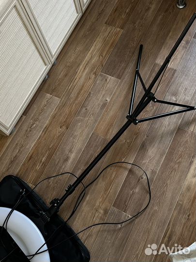 Кольцевая лампа со штативом 54 см