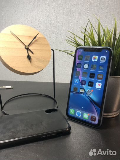 iPhone Xr, 64 ГБ