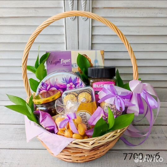 Подарочные корзины Съедобные букеты