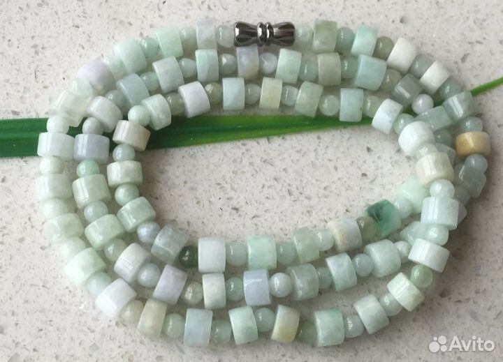 Бусы из природного жадеита