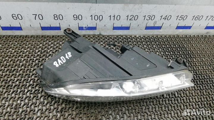 Фара левая Volkswagen Tiguan