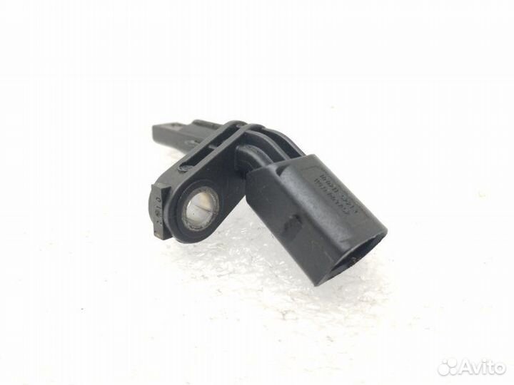 Датчик ABS передний левый Volkswagen Passat B6 1.4