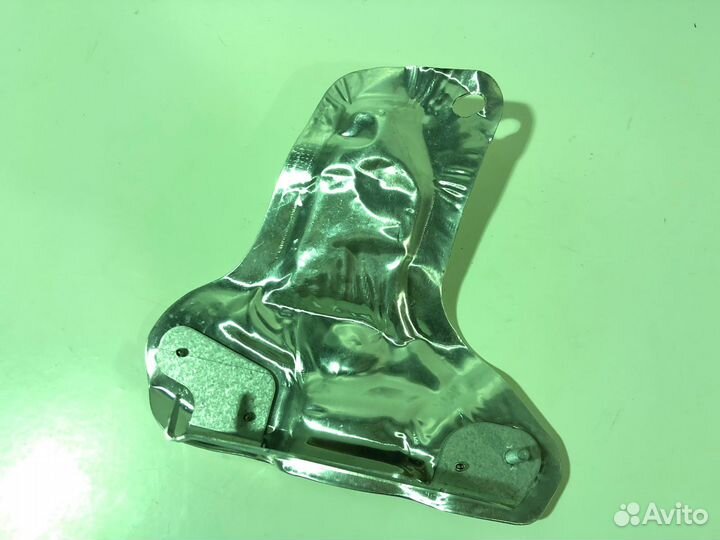 Экран теплозащитный Land Rover