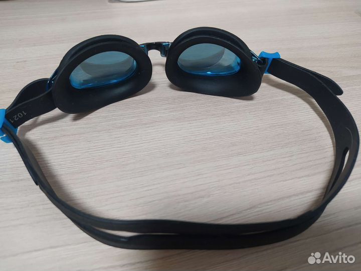 Очки для плавания Joss
