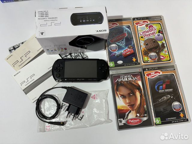 Sony PSP e1008 Street