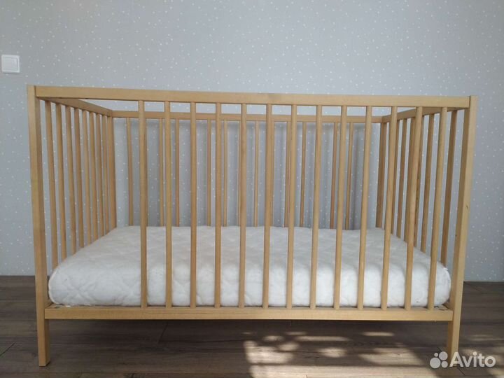 Кроватка детская IKEA с матрацем