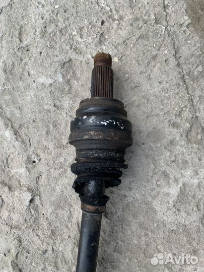 Задний привод Бмв x3 f25 от объёма 2.0л