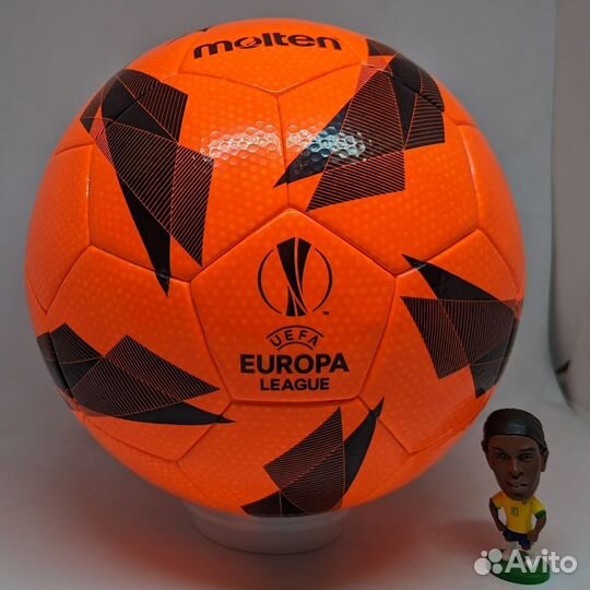 Футбольный мяч Лиги Европы Molten 2018-19 зима