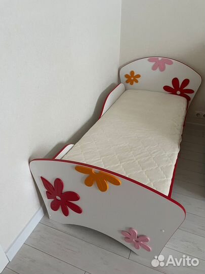 Кровать детская