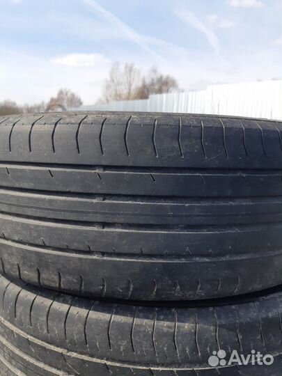 Continental ContiPremiumContact 2 215/55 R18