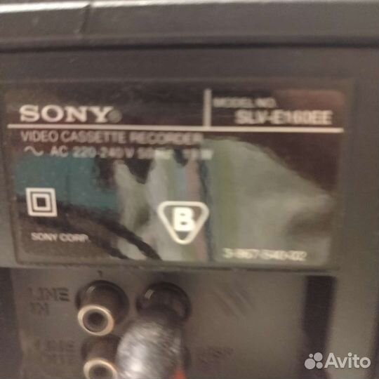Видеомагнитофон sony