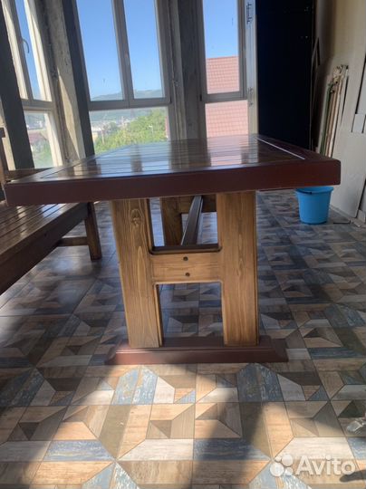 Стол и лавка