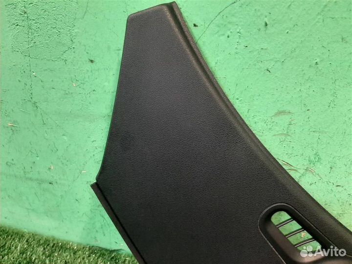 Накладка торпедо правая Citroen C3 Picasso 2009