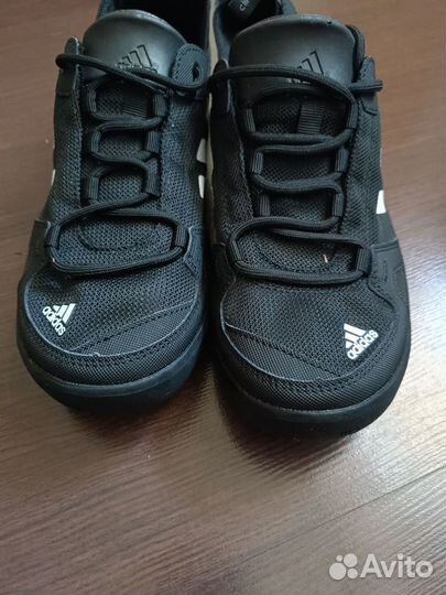 Adidas мужские кроссовки