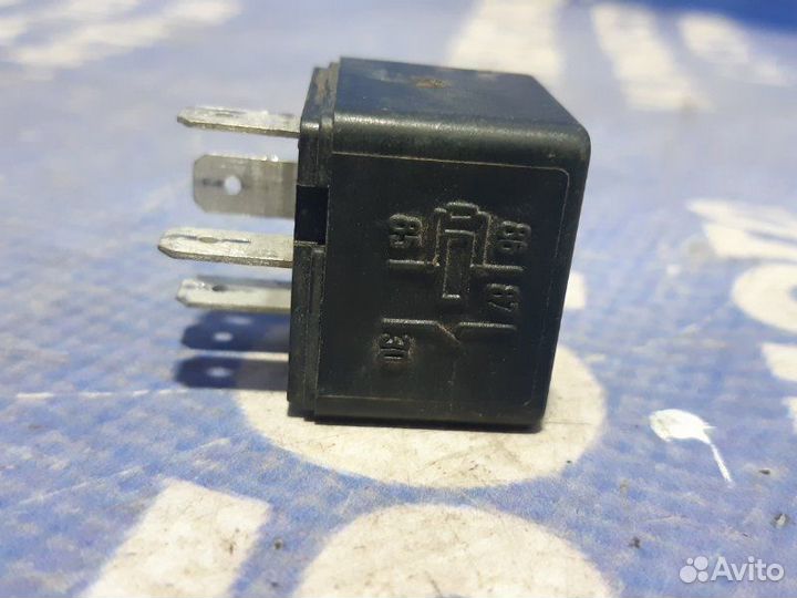 Реле Skoda Felicia универсал 1997