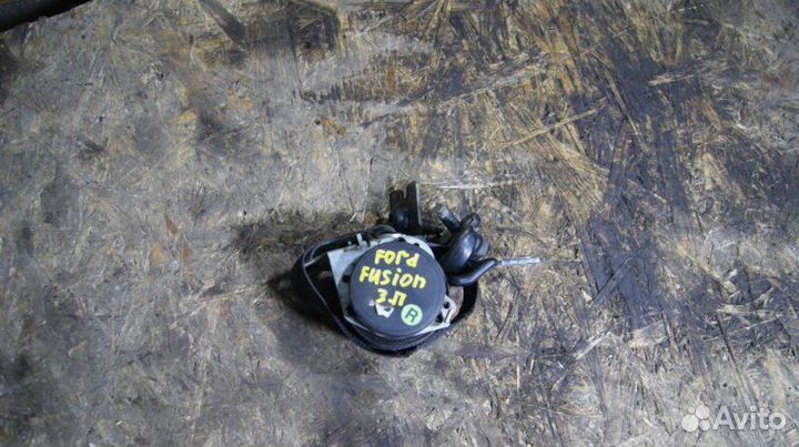 Ремень безопасности задний Ford Fusion 1.4 fxjb